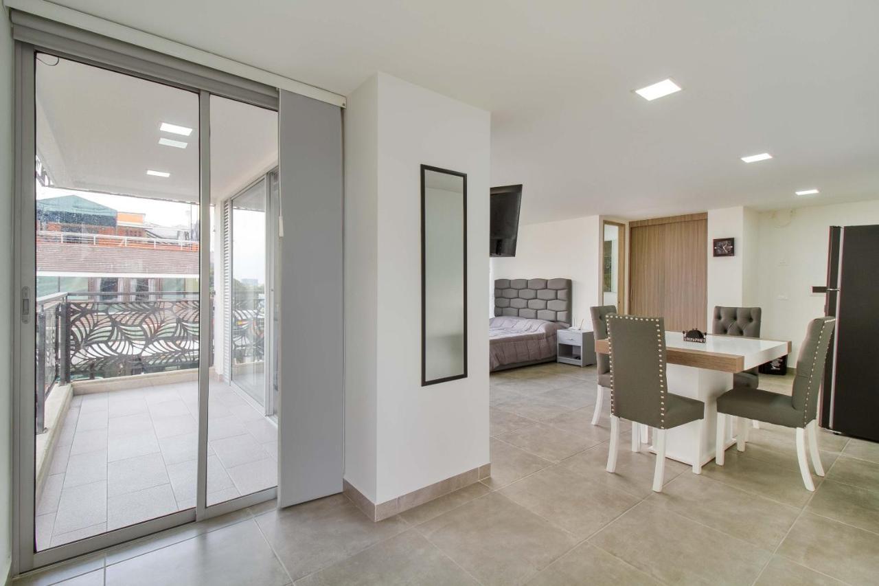 Camelot Apartahotel Medellin Luaran gambar