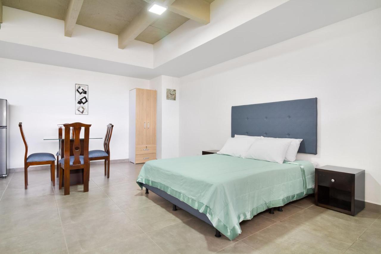 Camelot Apartahotel Medellin Luaran gambar