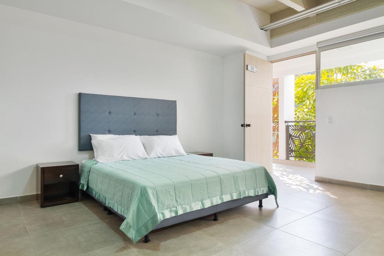 Camelot Apartahotel Medellin Luaran gambar