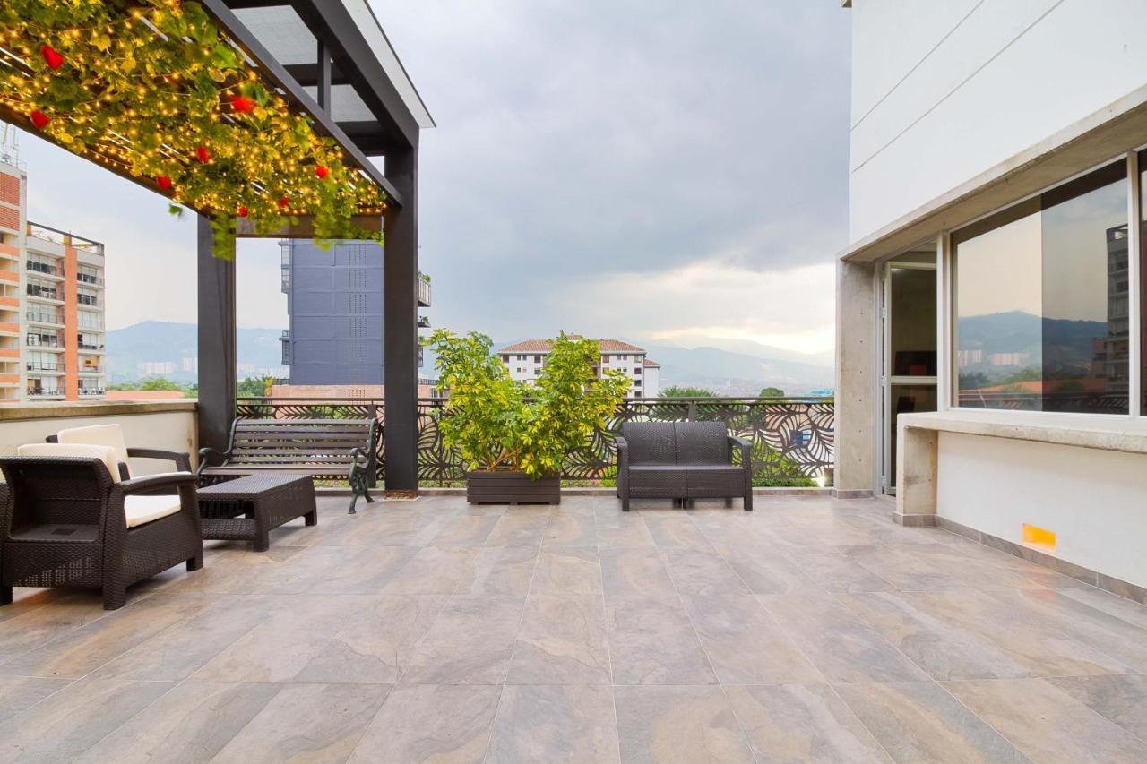 Camelot Apartahotel Medellin Luaran gambar