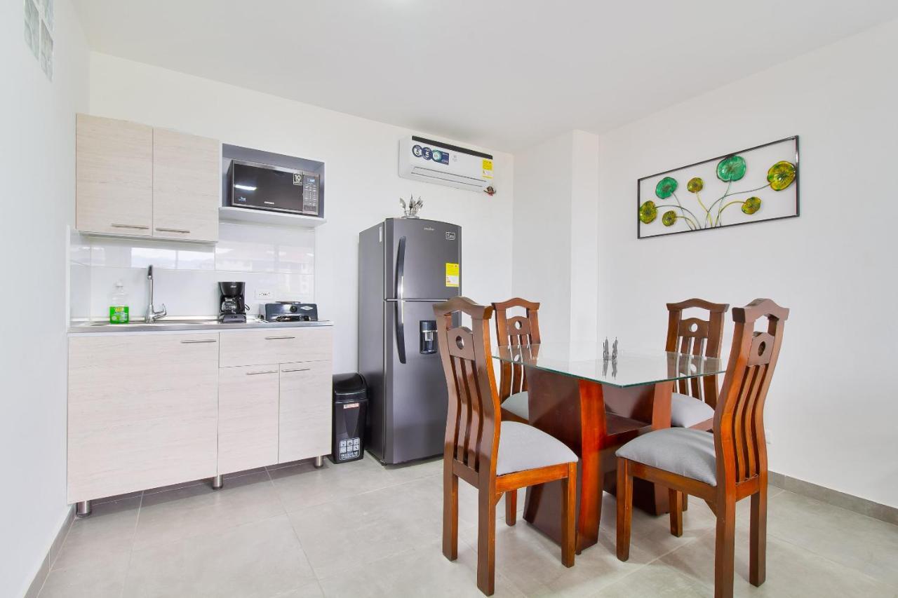 Camelot Apartahotel Medellin Luaran gambar